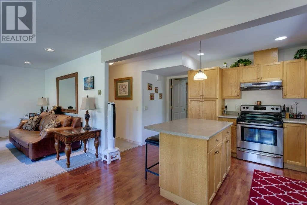 4541 Gordon Drive