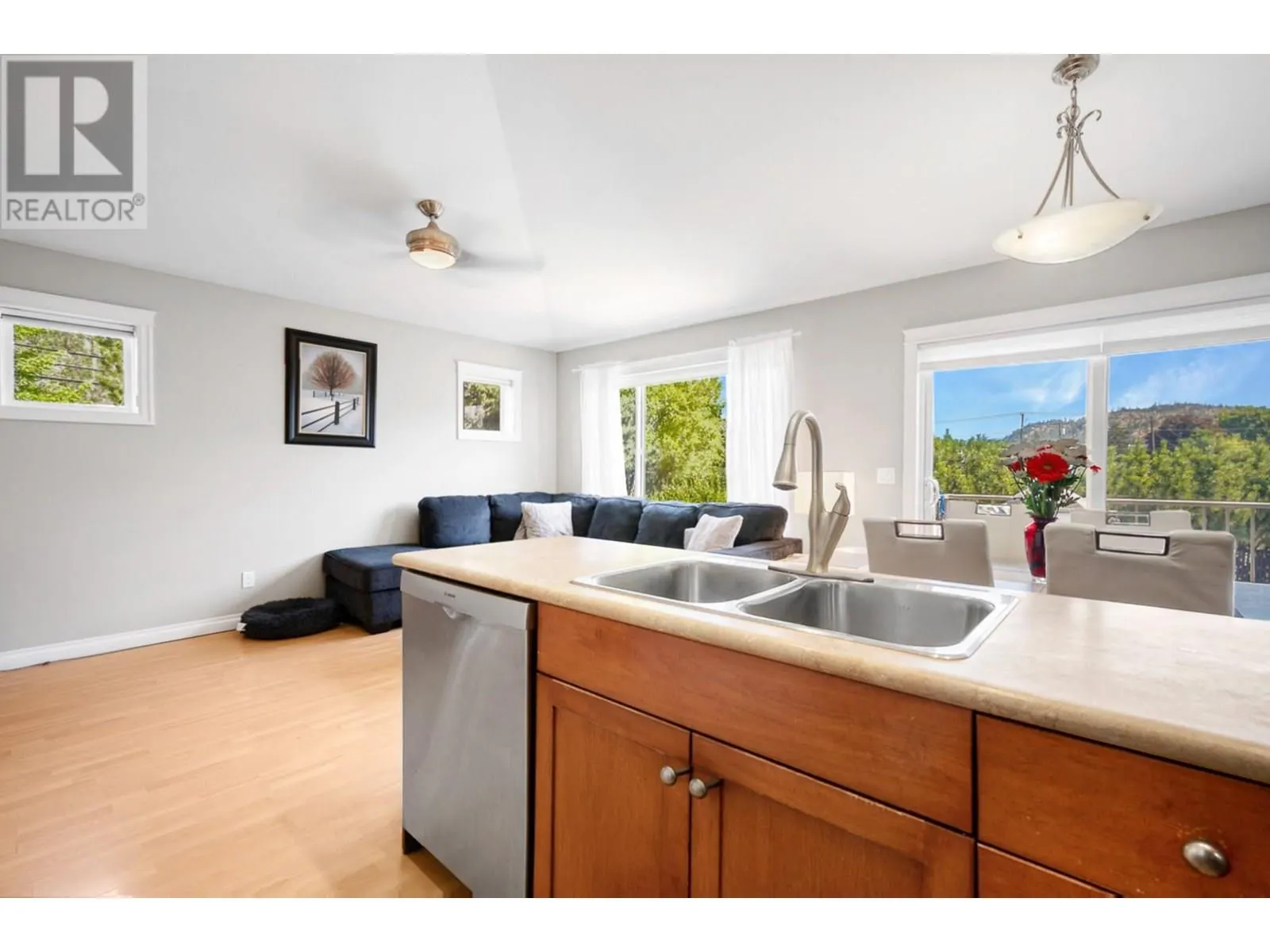 245 Snowsell Street Unit# 101