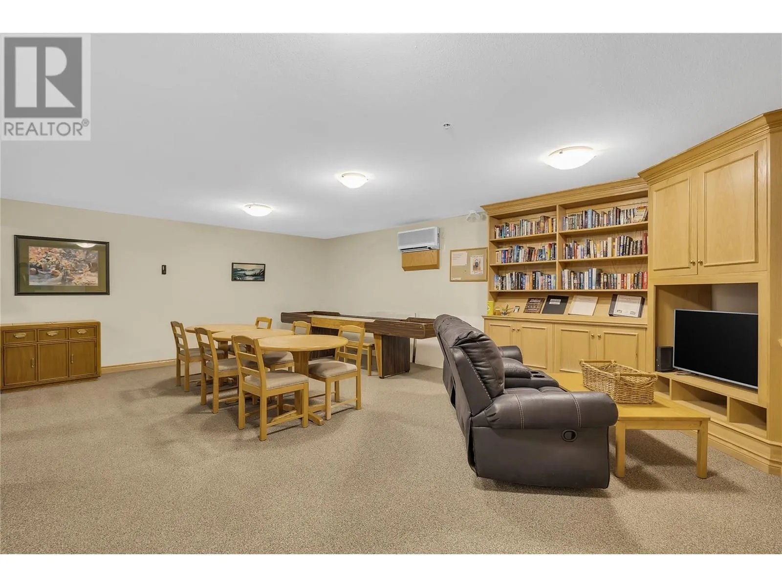 1950 Durnin Road Unit# 402