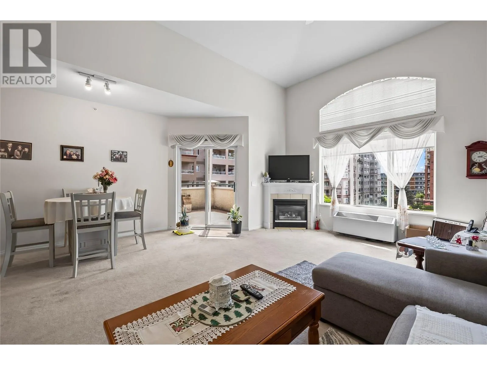 1950 Durnin Road Unit# 402