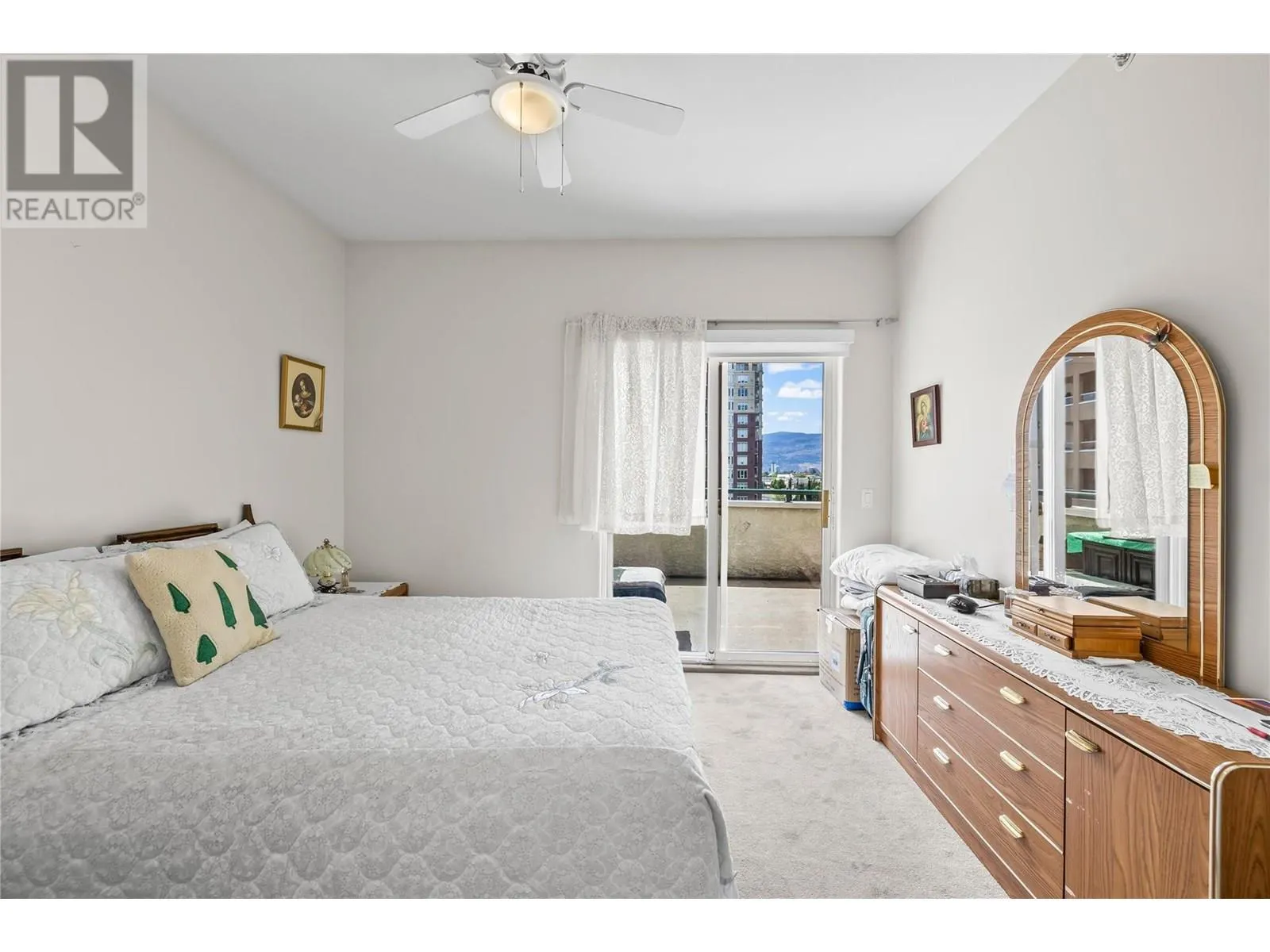 1950 Durnin Road Unit# 402
