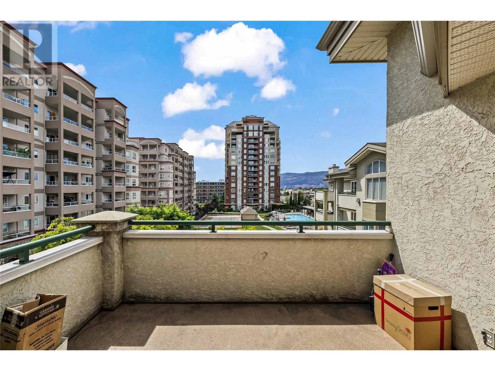 1950 Durnin Road Unit# 402