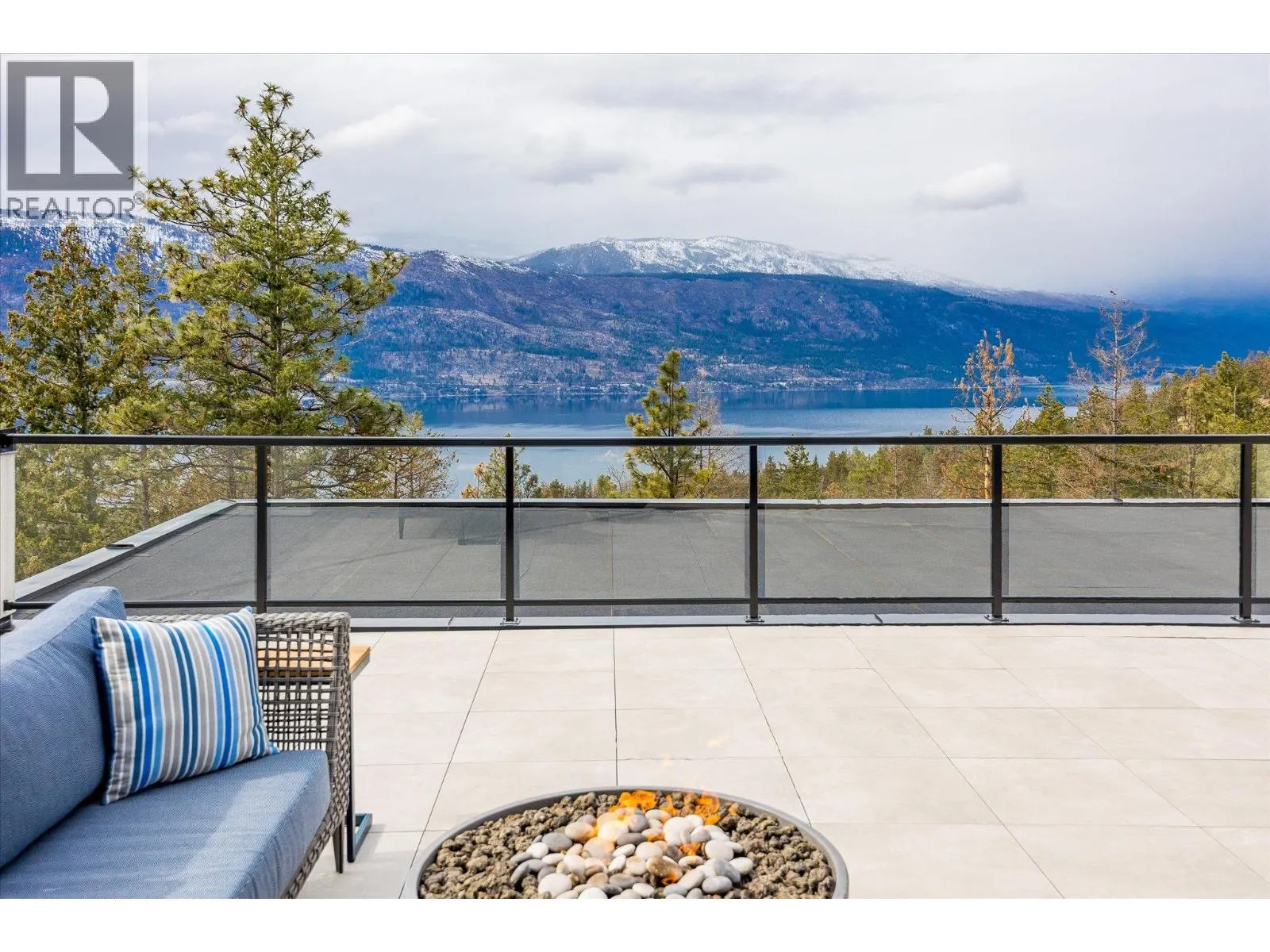 10058 Beacon Hill Drive