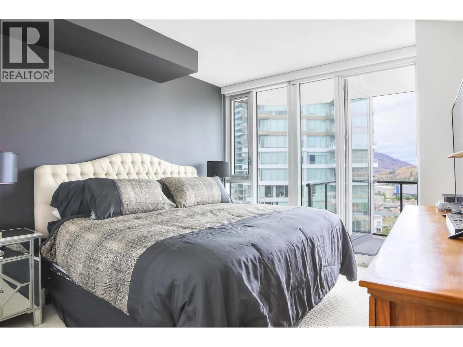 1232 Ellis Street Unit# 1305
