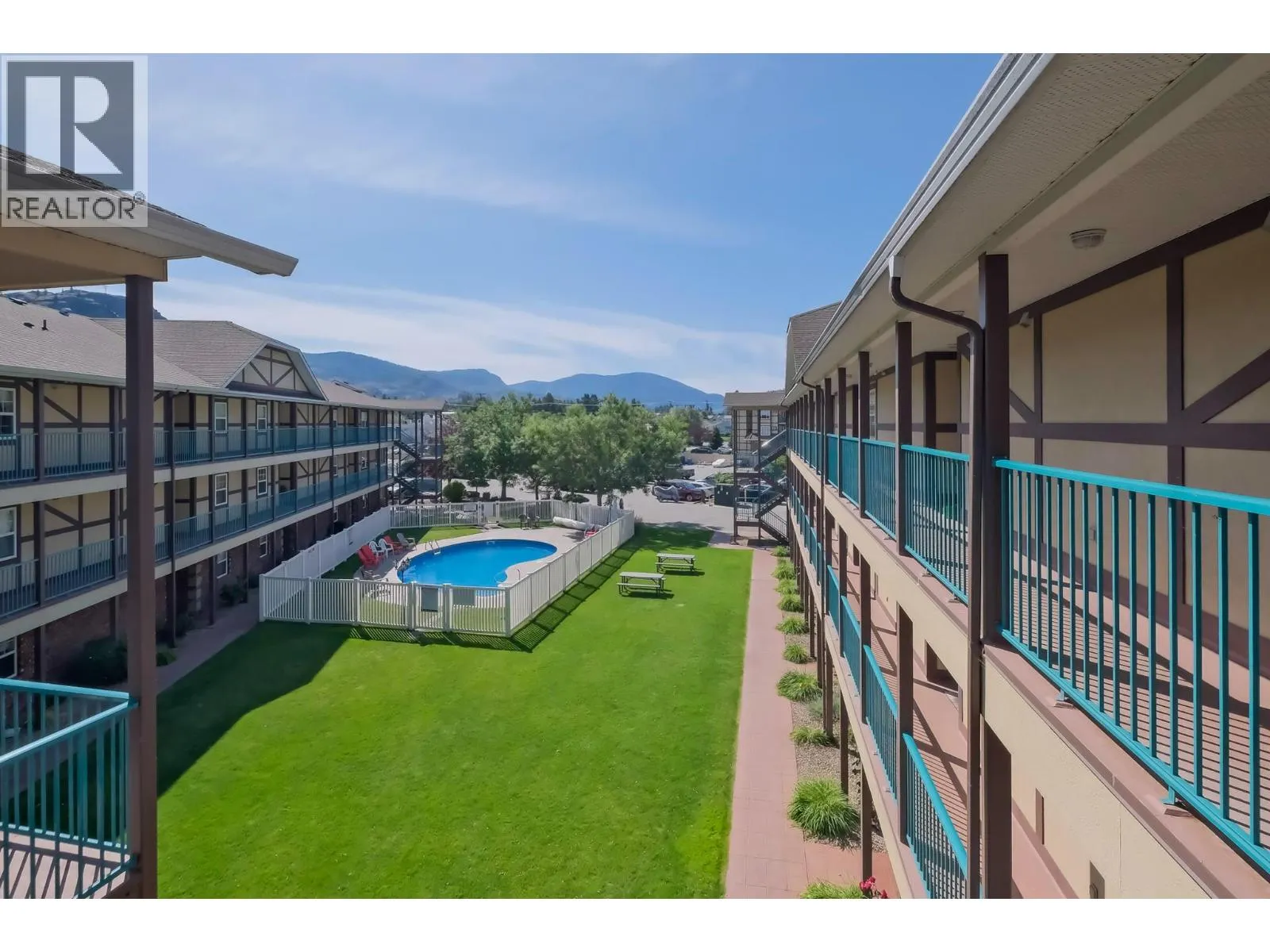 750 RAILWAY Lane Unit# 32