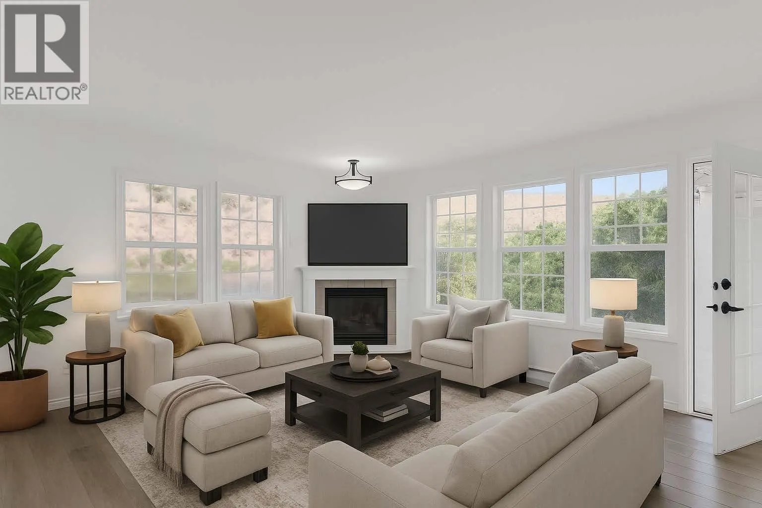 750 RAILWAY Lane Unit# 32