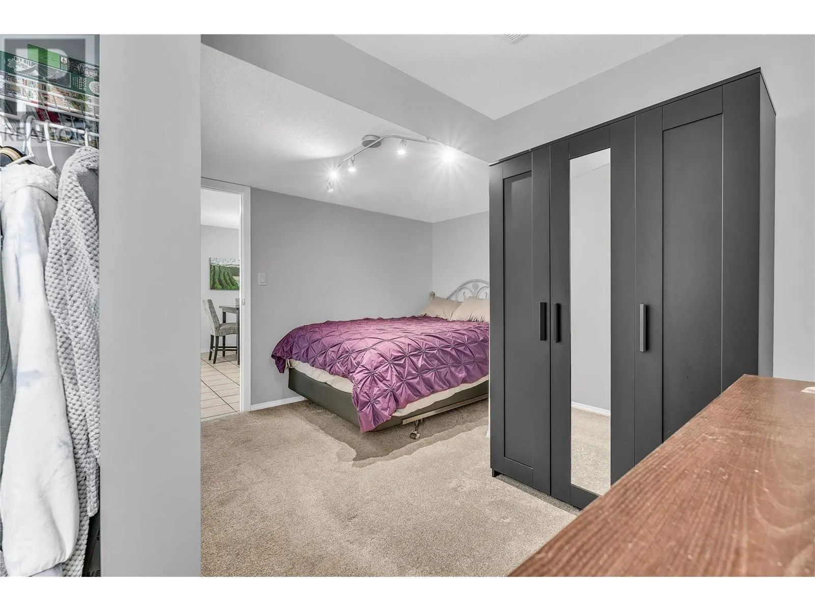 8704 Kuroda Place