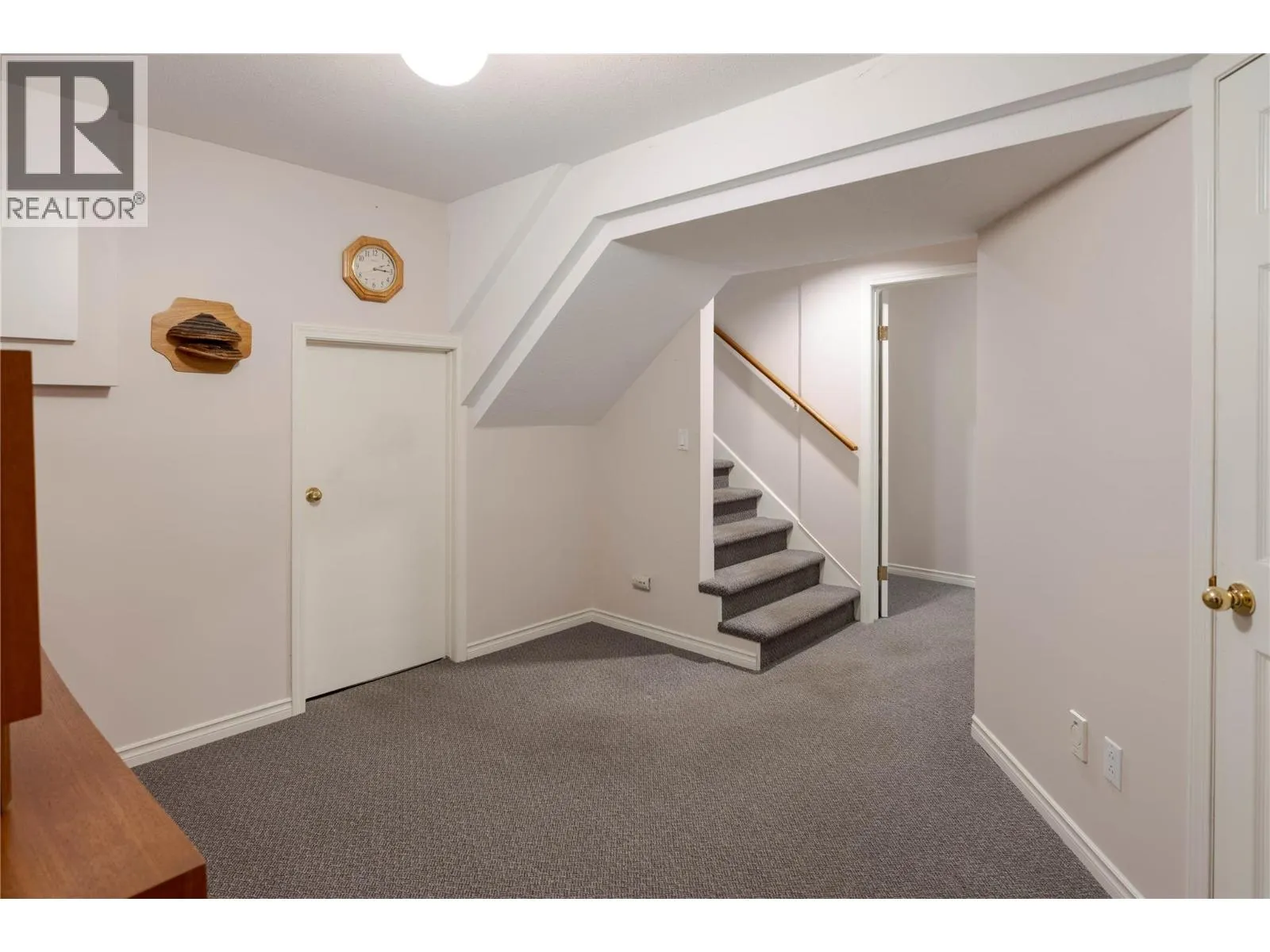 3942 Suncrest Court