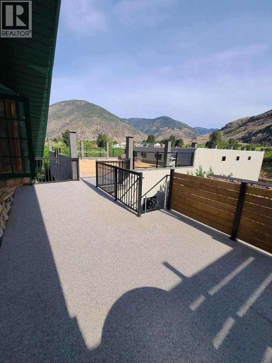 2626 MIDDLE BENCH Road
