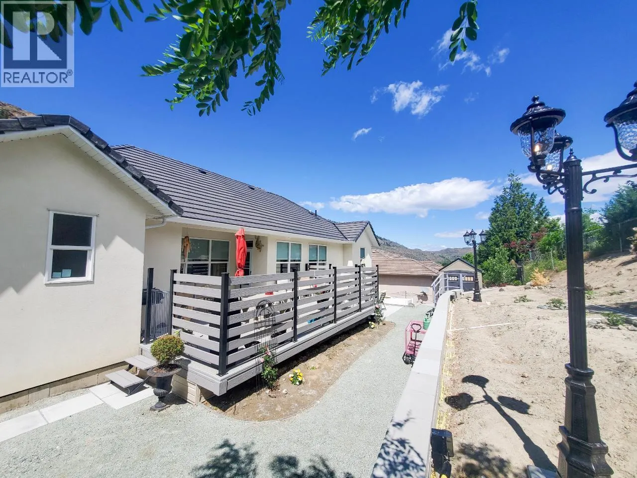 3807 Fairwinds Drive