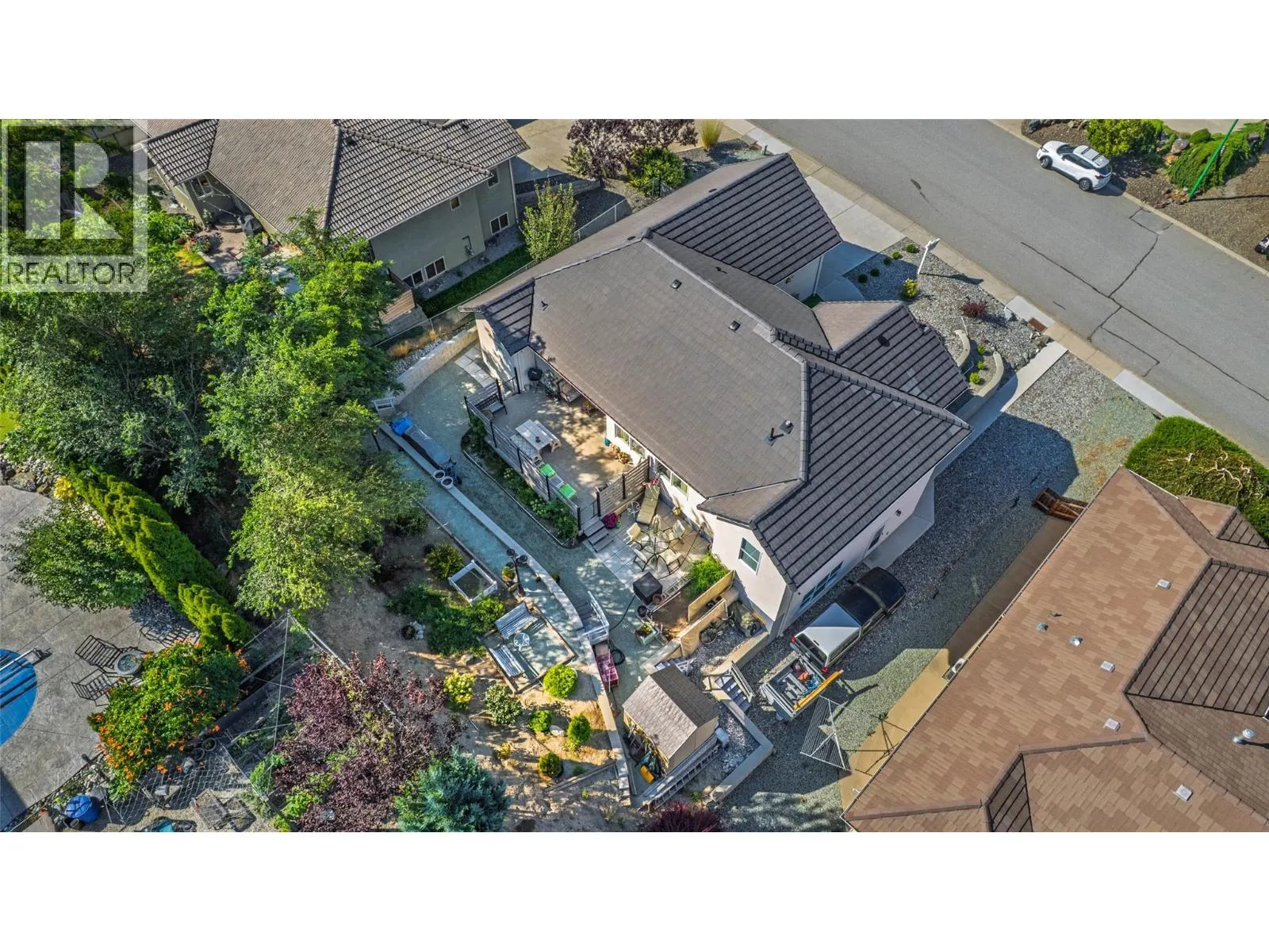 3807 Fairwinds Drive
