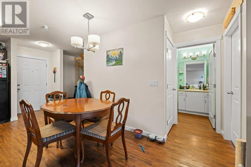 1479 Glenmore Road N Unit# 211