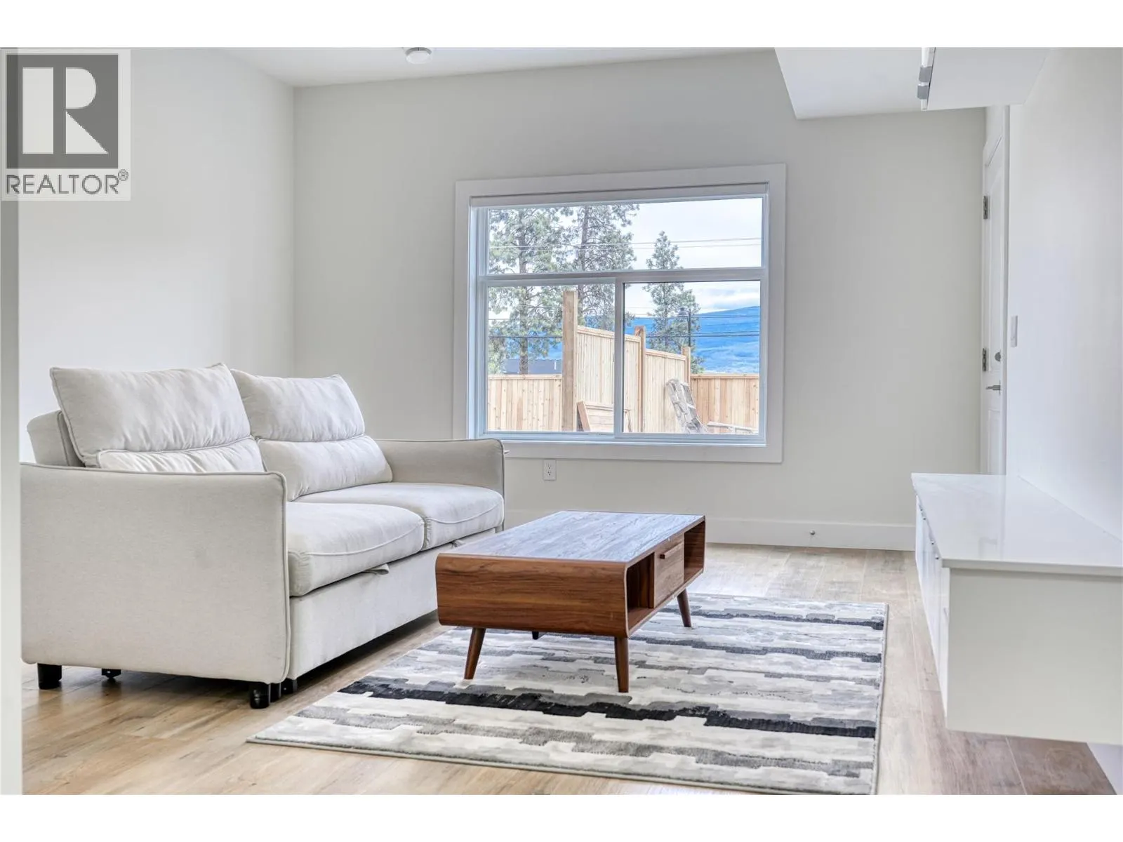 1047 Oak Barrel Place