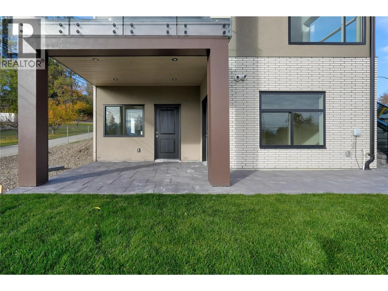 1047 Oak Barrel Place