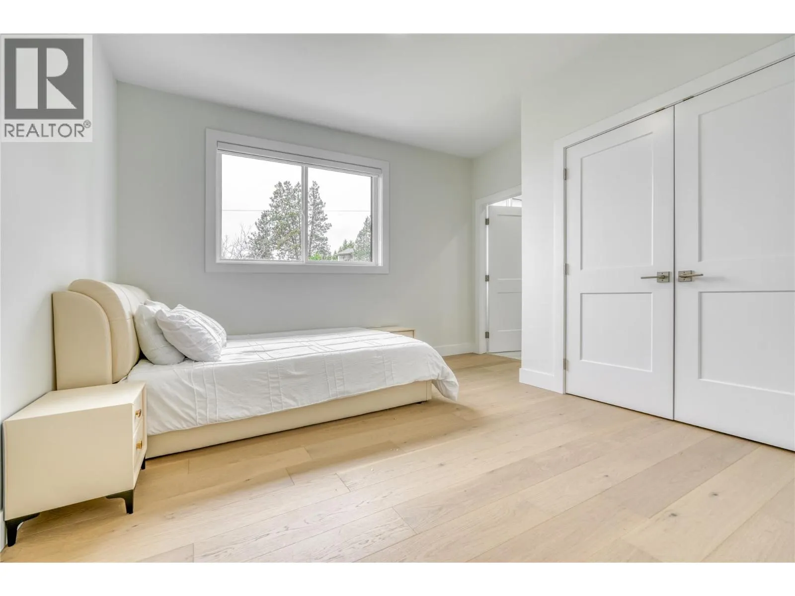 1047 Oak Barrel Place
