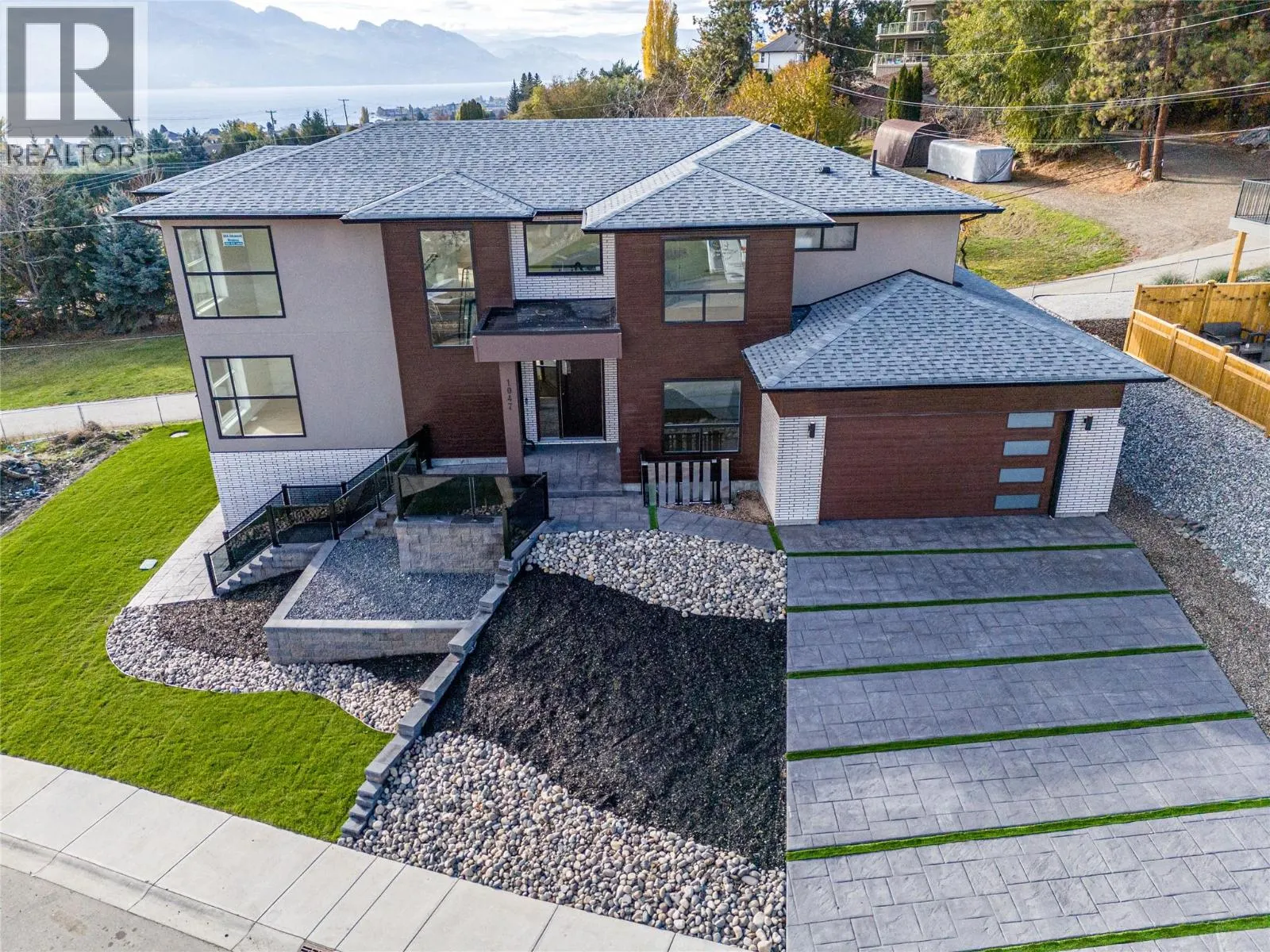 1047 Oak Barrel Place