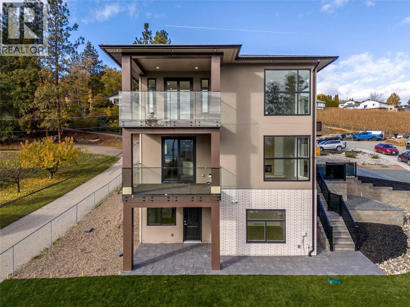 1047 Oak Barrel Place