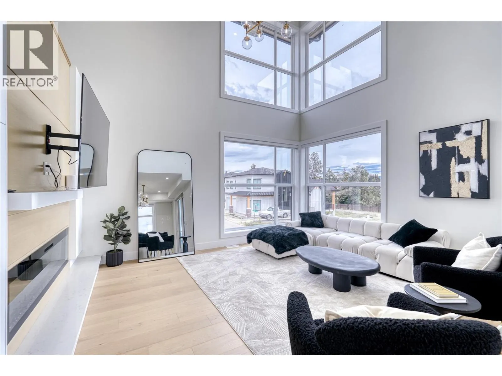 1047 Oak Barrel Place
