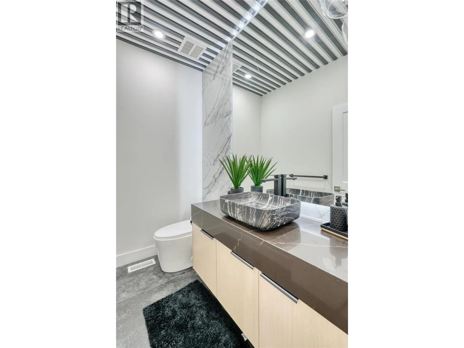1047 Oak Barrel Place