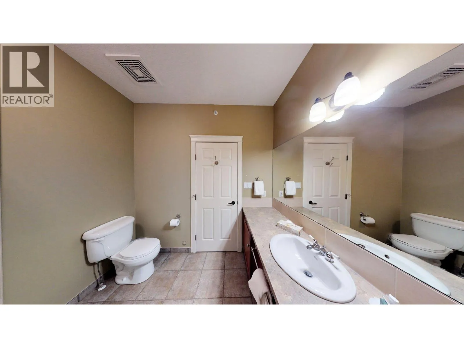 200 BIGHORN Boulevard Unit# 232
