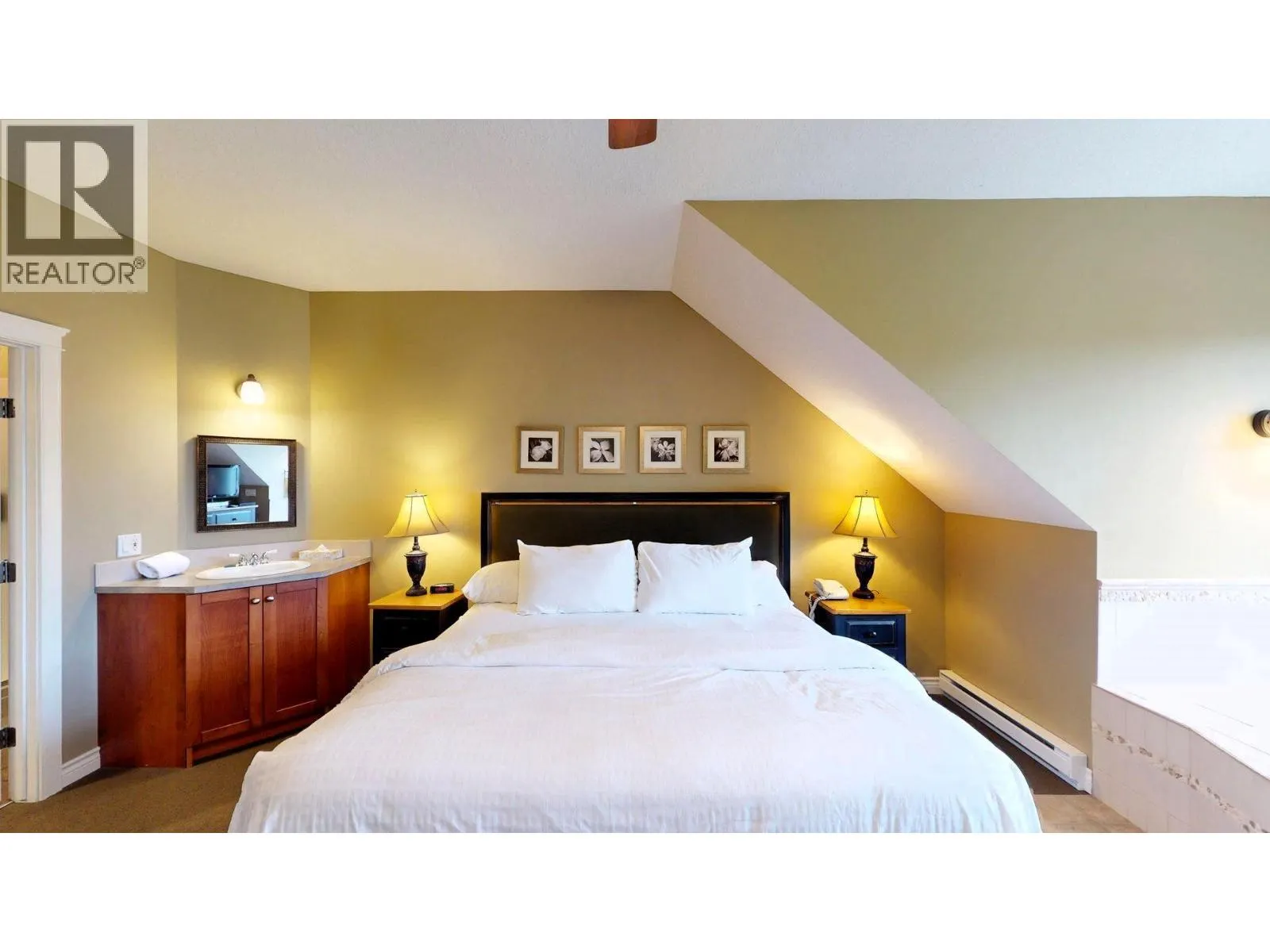 200 BIGHORN Boulevard Unit# 232