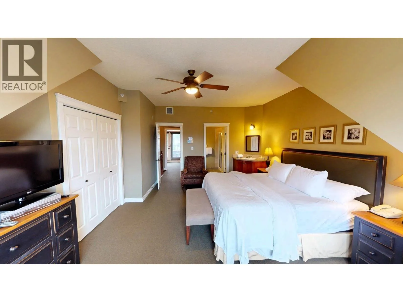 200 BIGHORN Boulevard Unit# 232