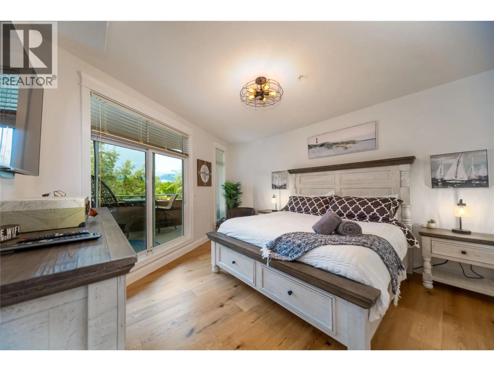1088 Sunset Drive Unit# 310