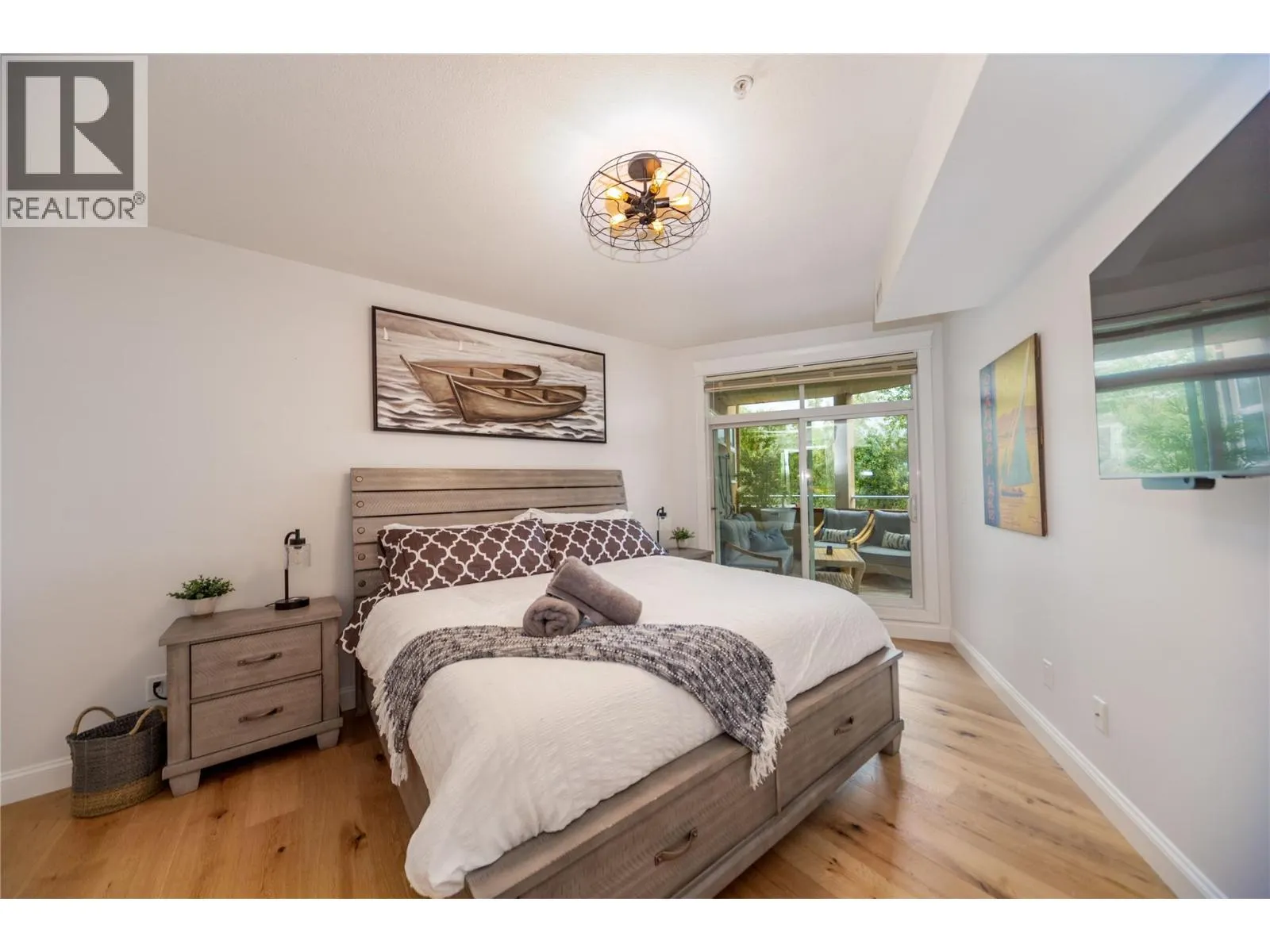 1088 Sunset Drive Unit# 310