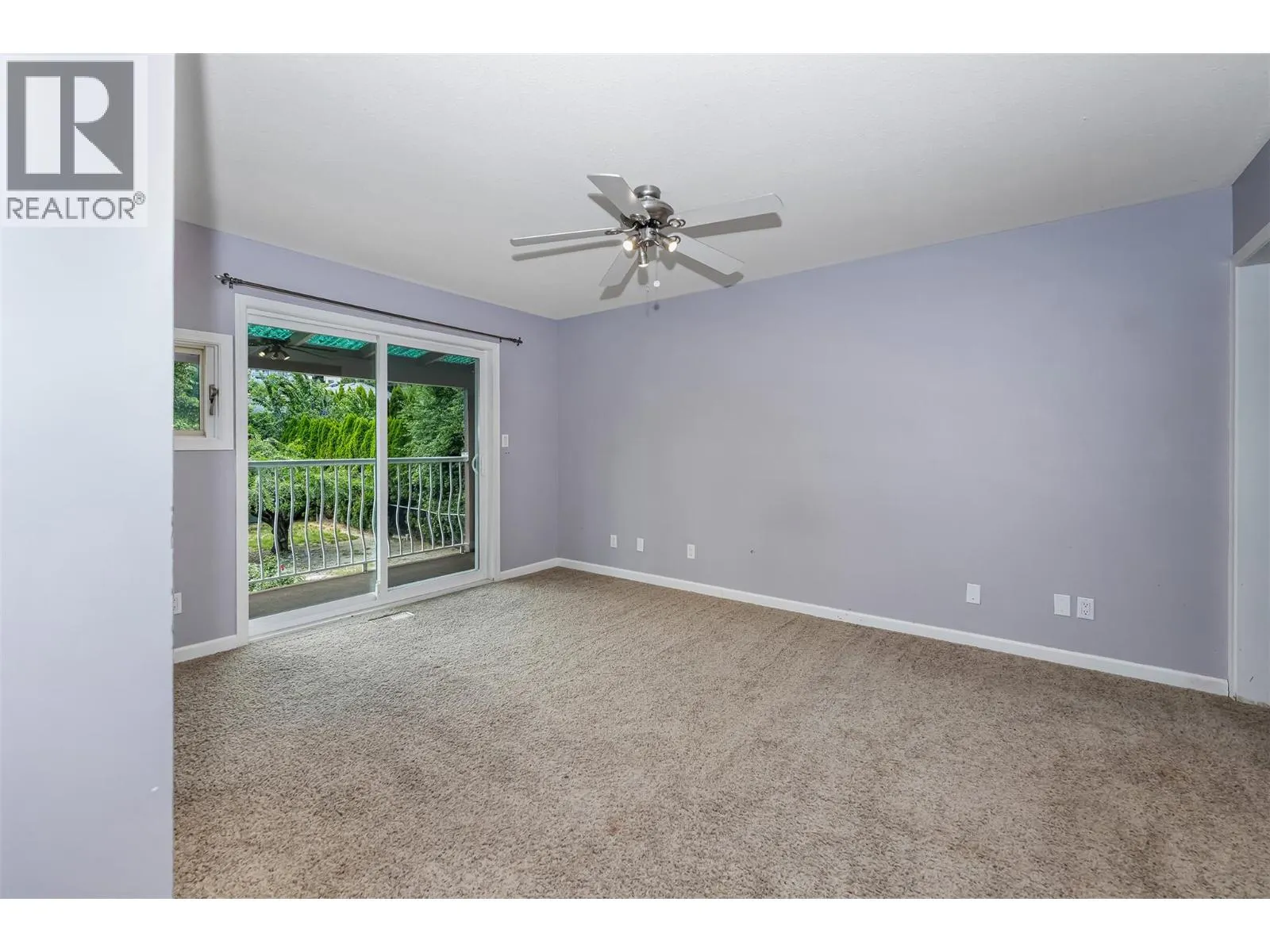 2916 Allenby Way