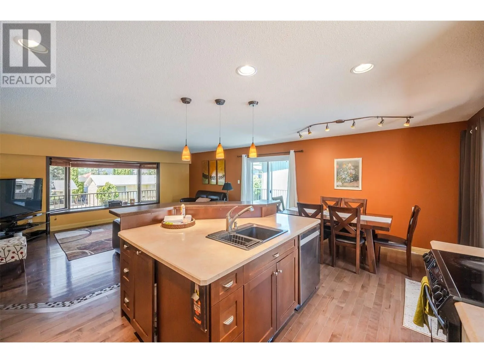 186 Dunant Crescent