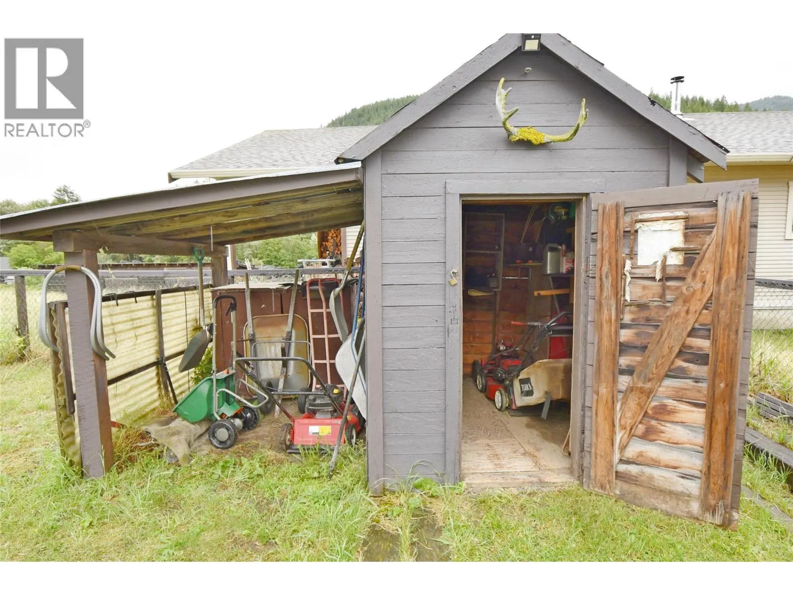 5741 Scott Road