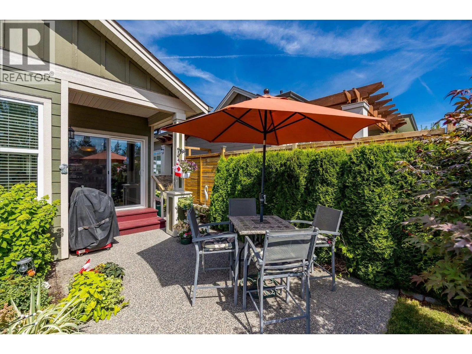 3357 Kingfisher Road