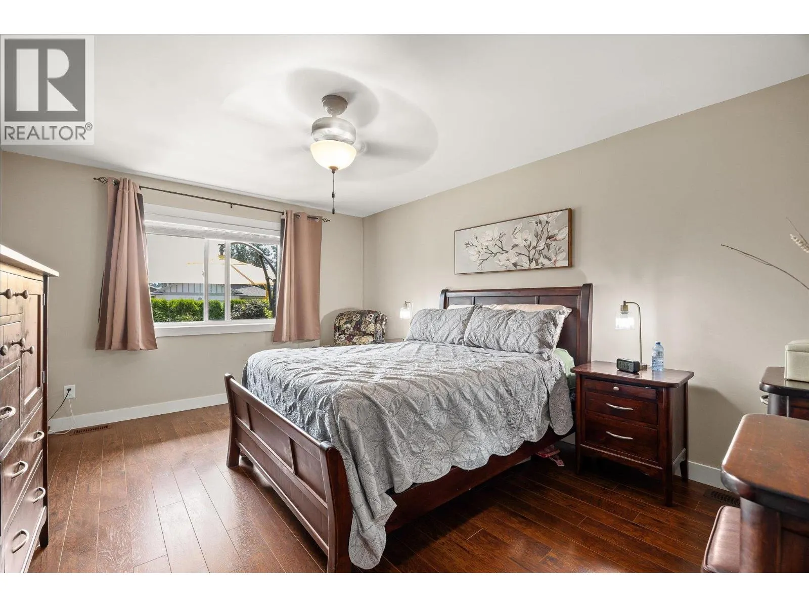 3357 Kingfisher Road