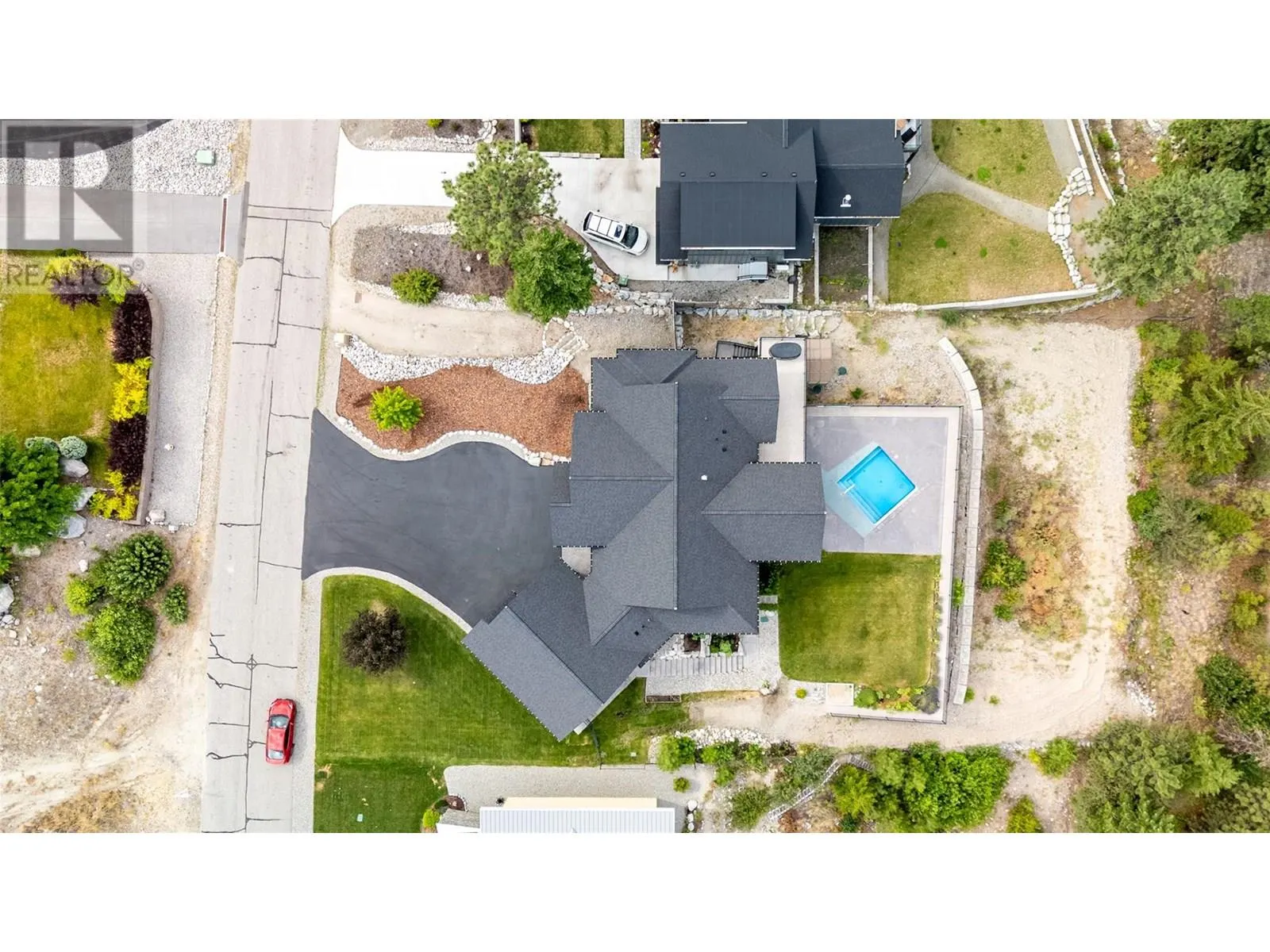 135 Flagstone Rise
