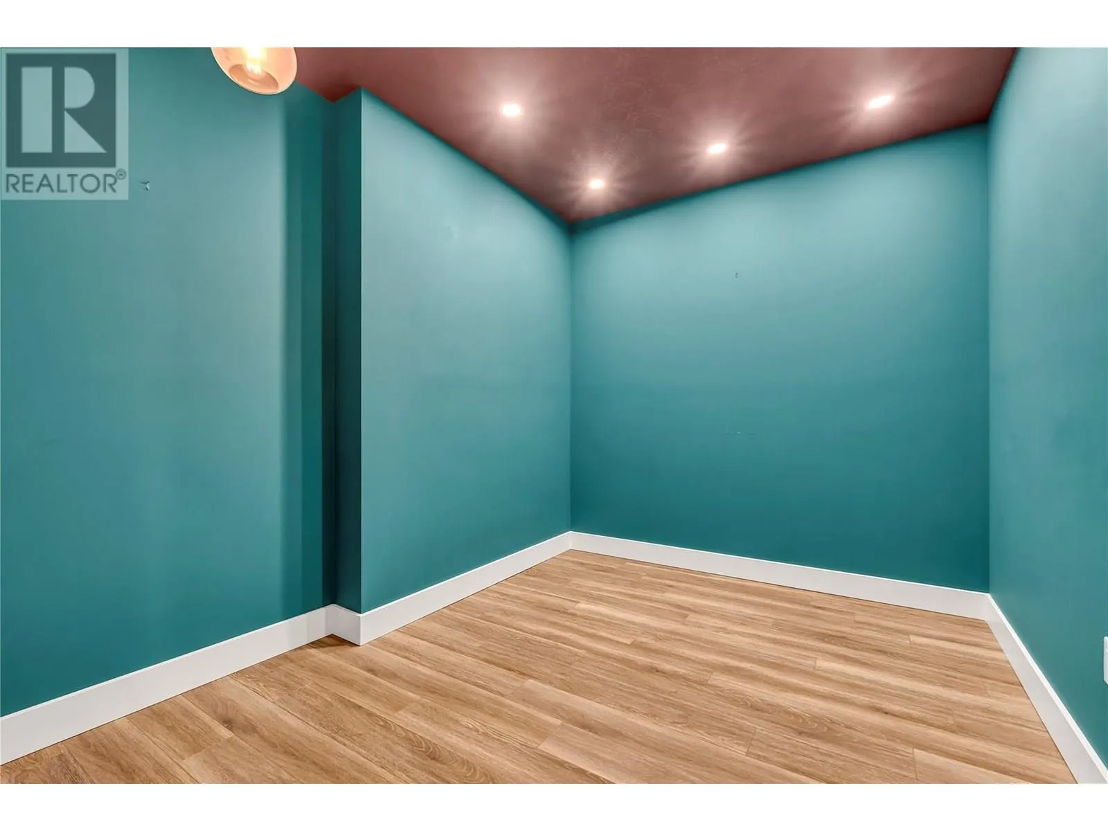 135 Flagstone Rise