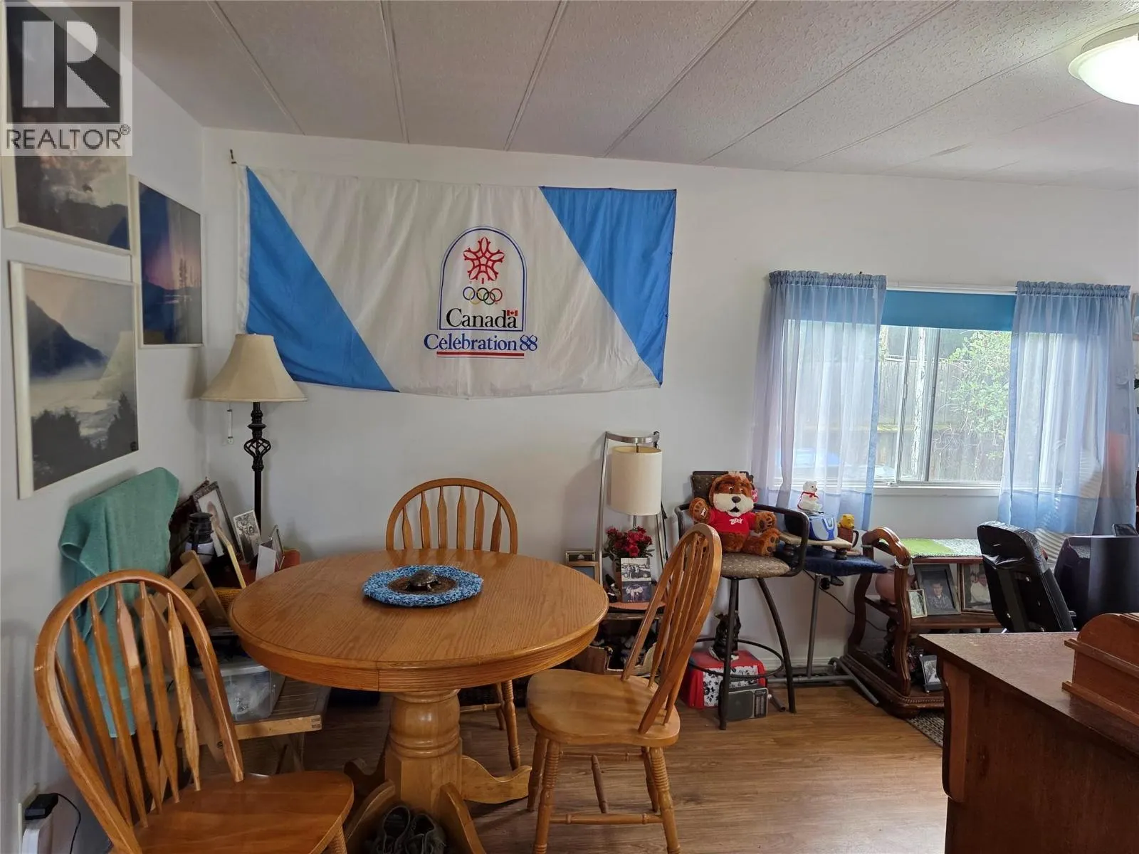 1529 Main Street