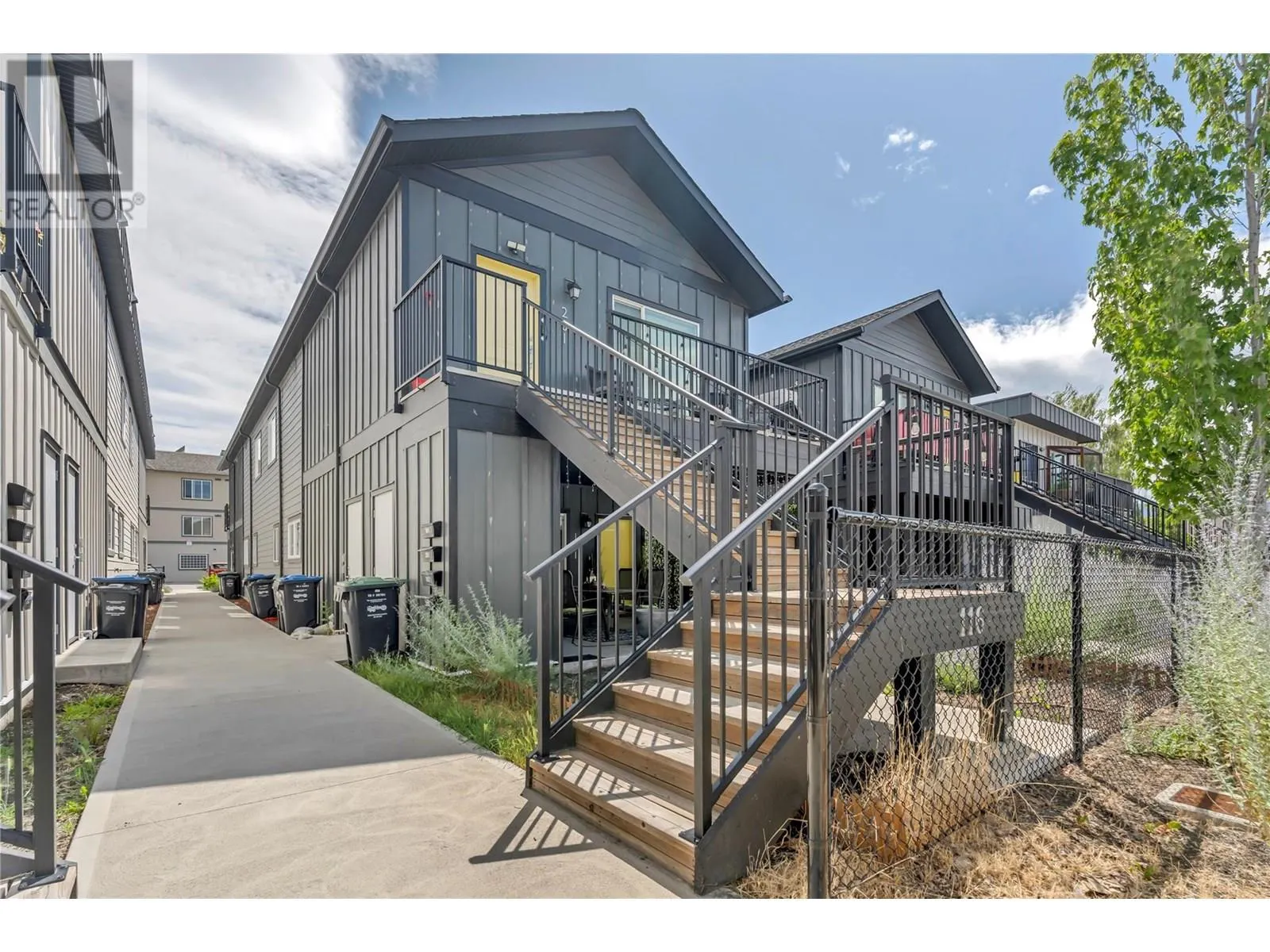 116 Calgary Avenue