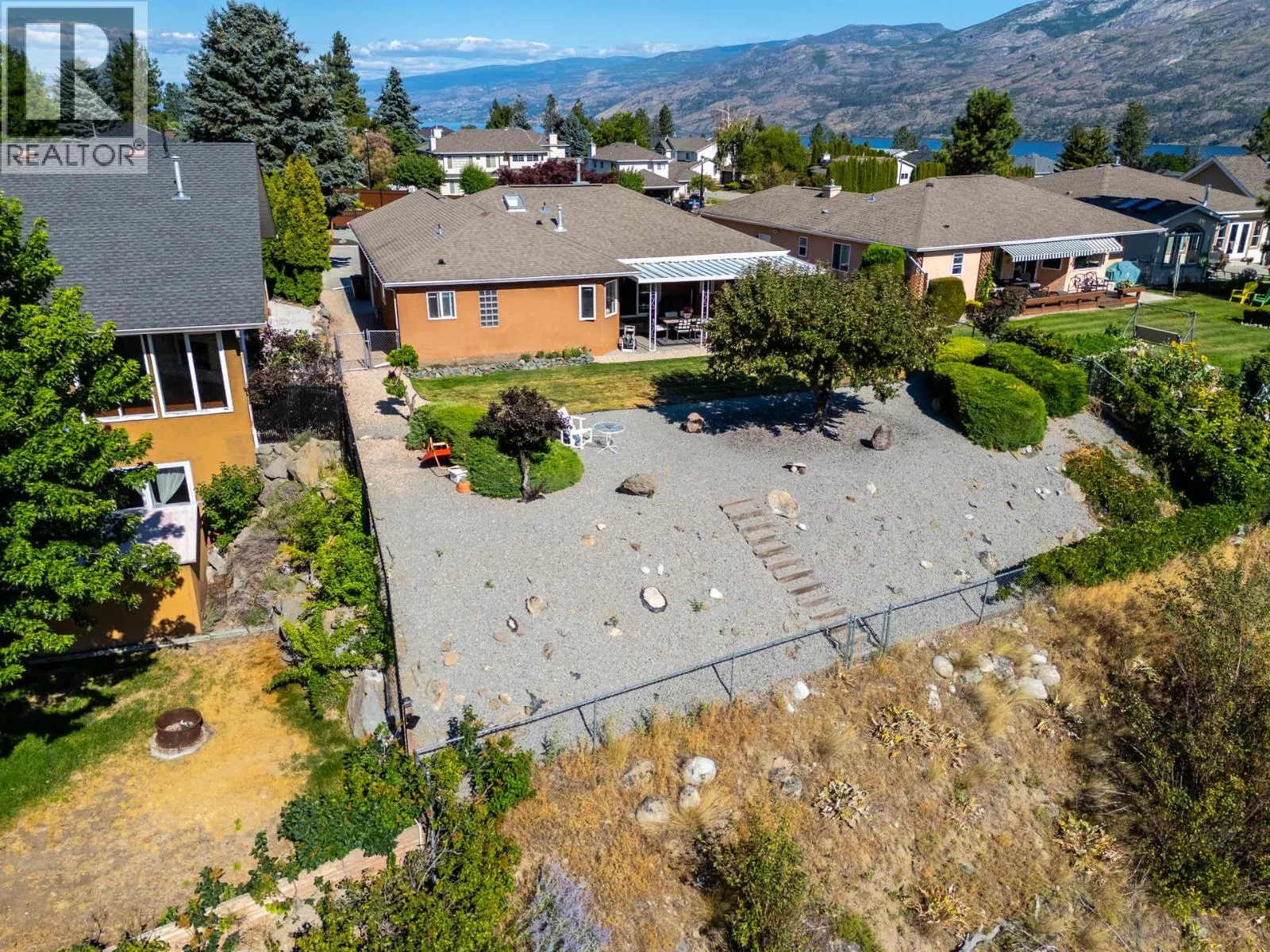 3786 Inglis Place