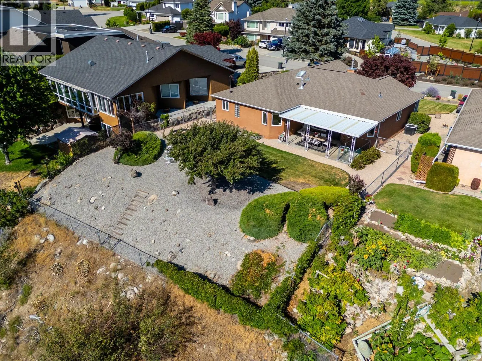 3786 Inglis Place