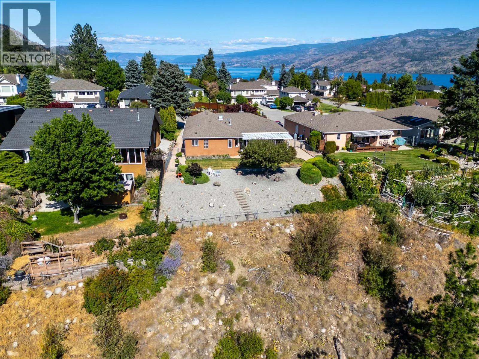 3786 Inglis Place