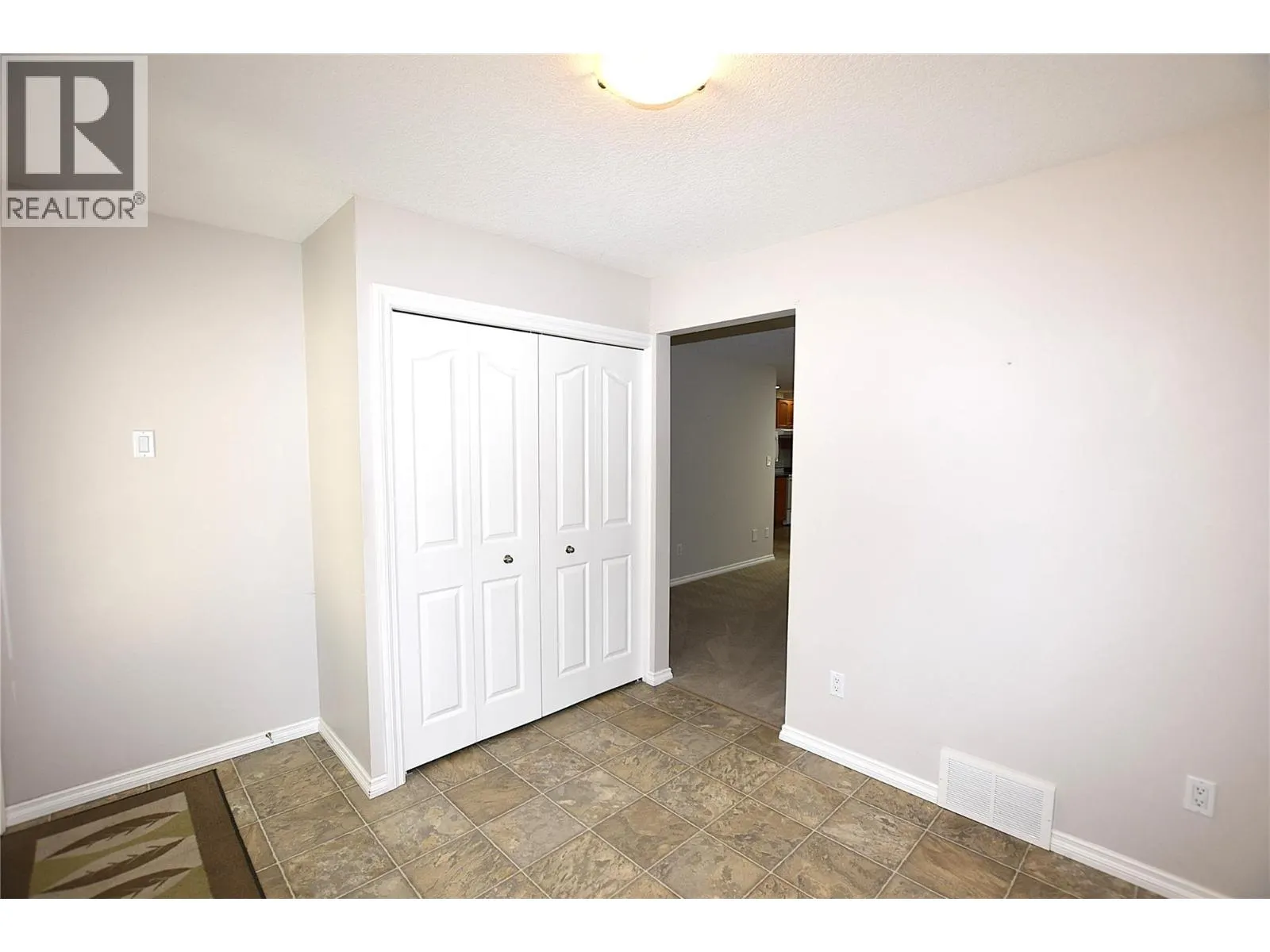 312 Grouse Avenue