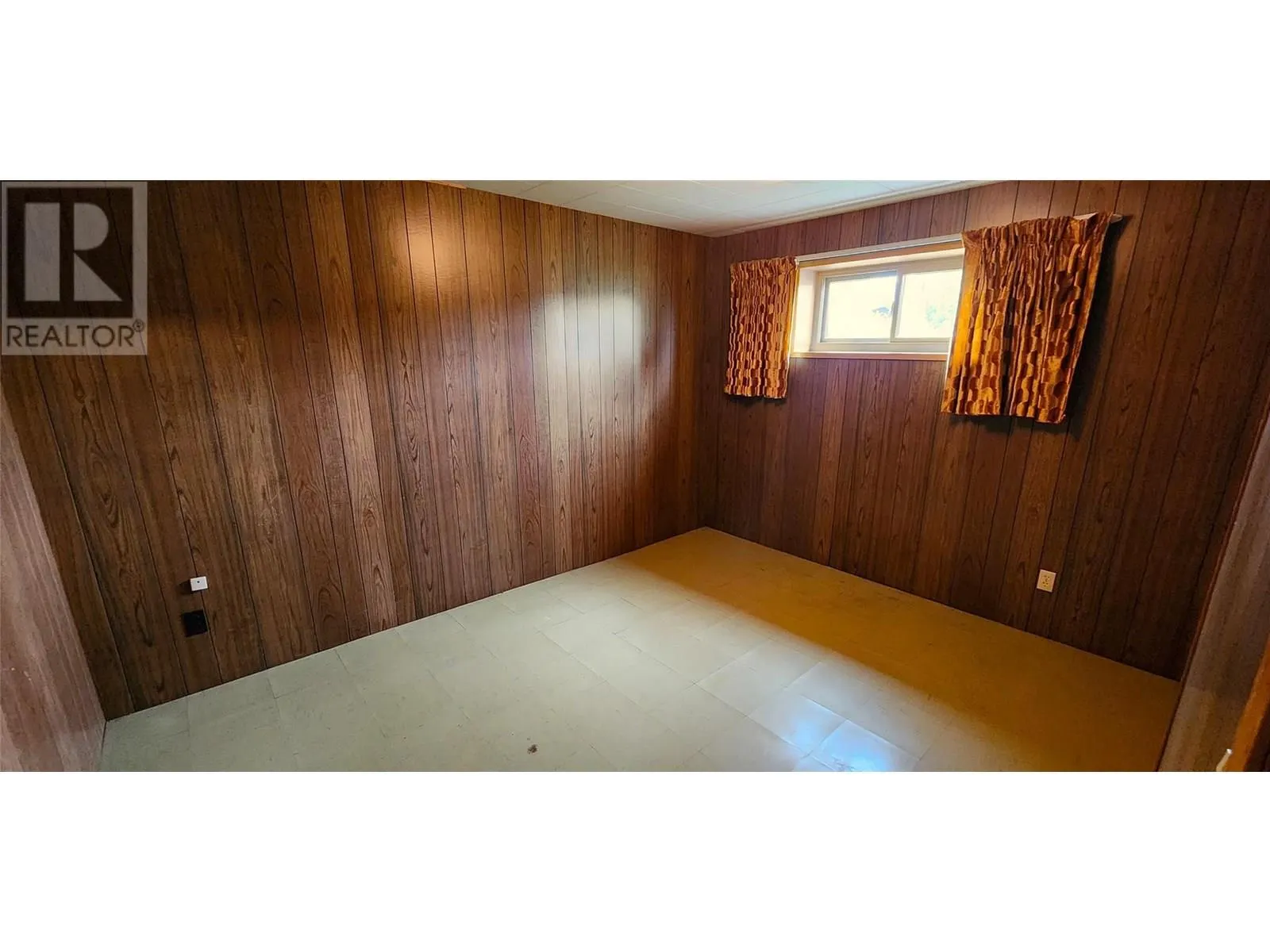 1750 CHAMBERLAIN Road