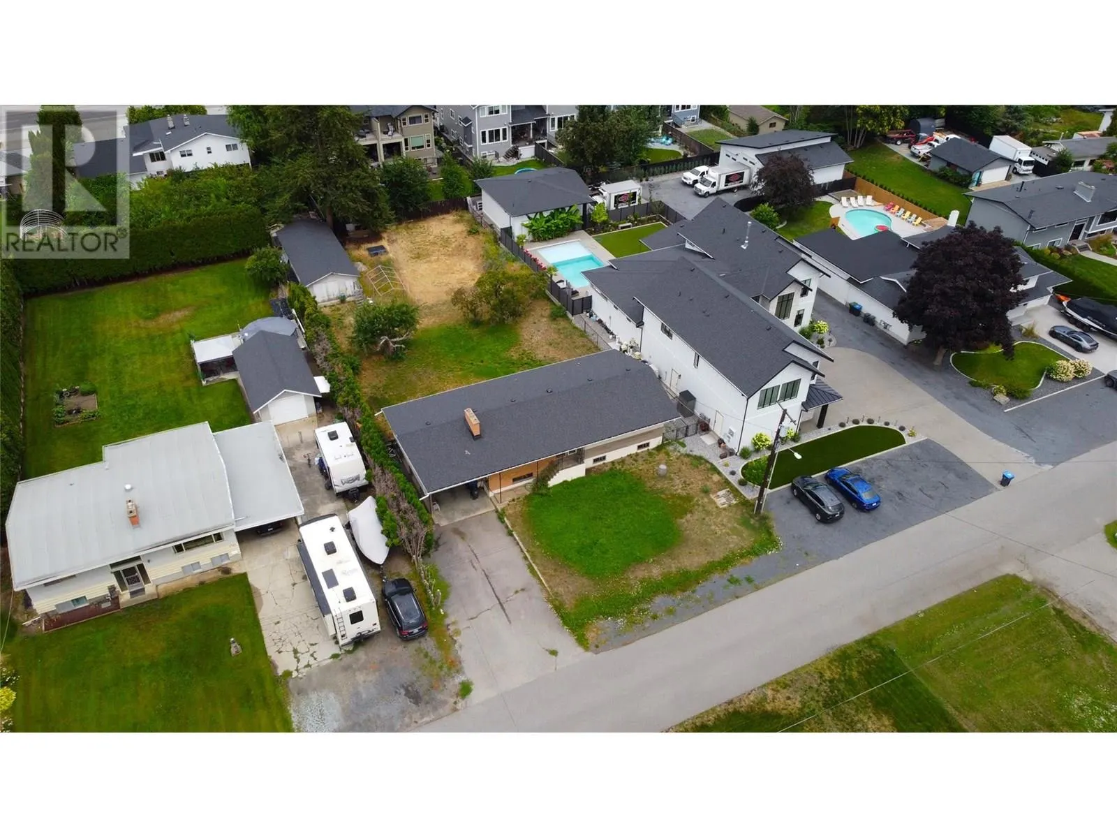 1750 CHAMBERLAIN Road