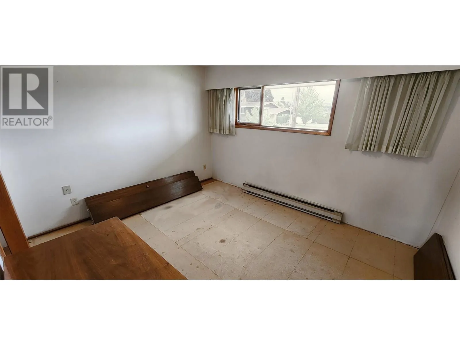 1750 CHAMBERLAIN Road