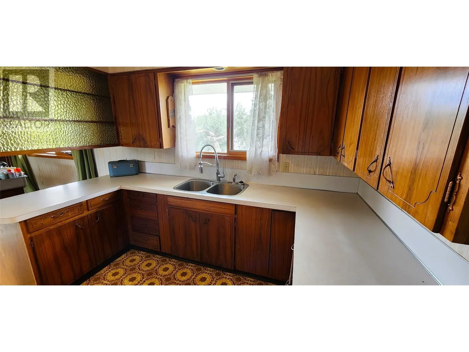 1750 CHAMBERLAIN Road