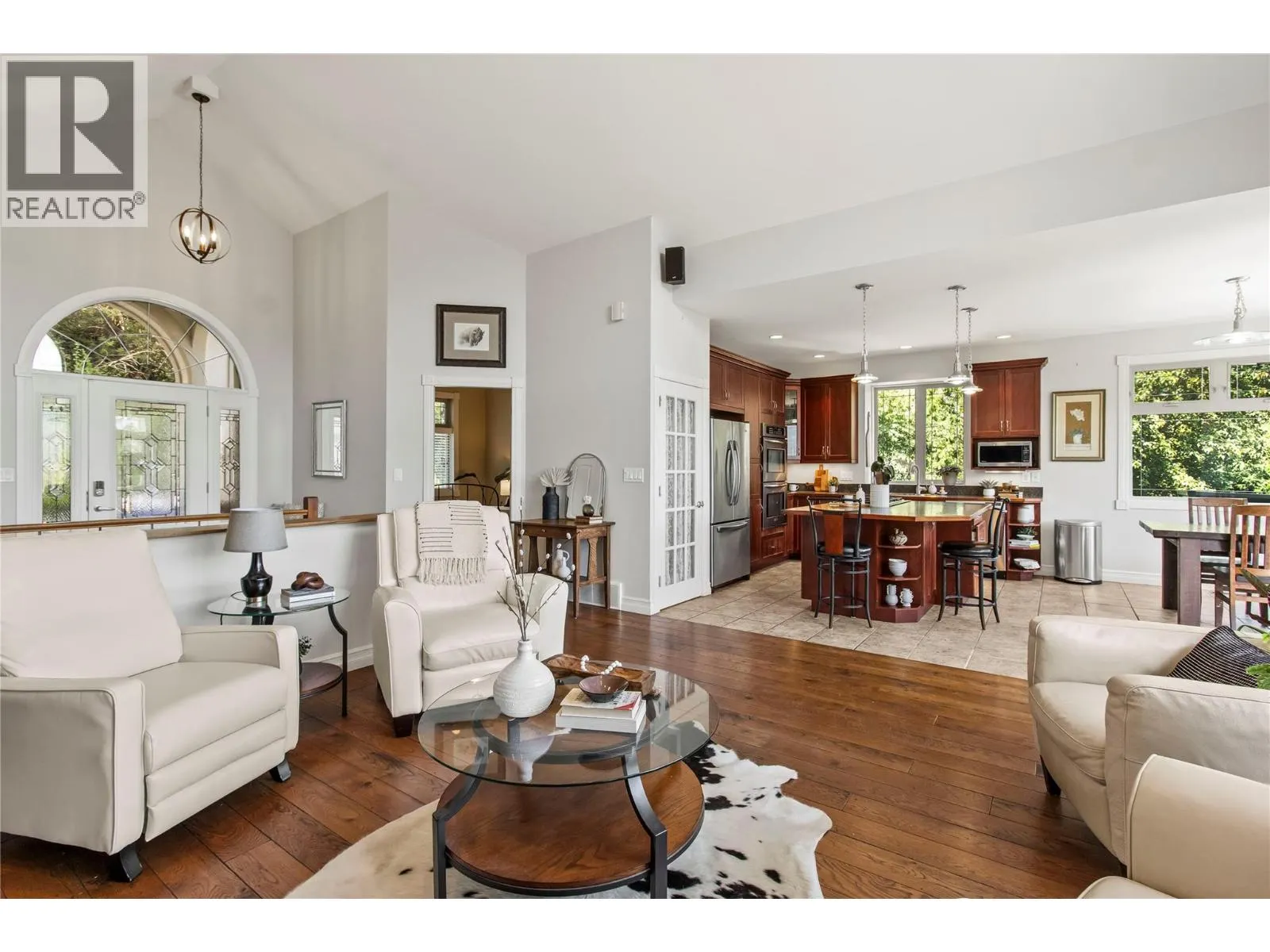 2422 Waverly Drive