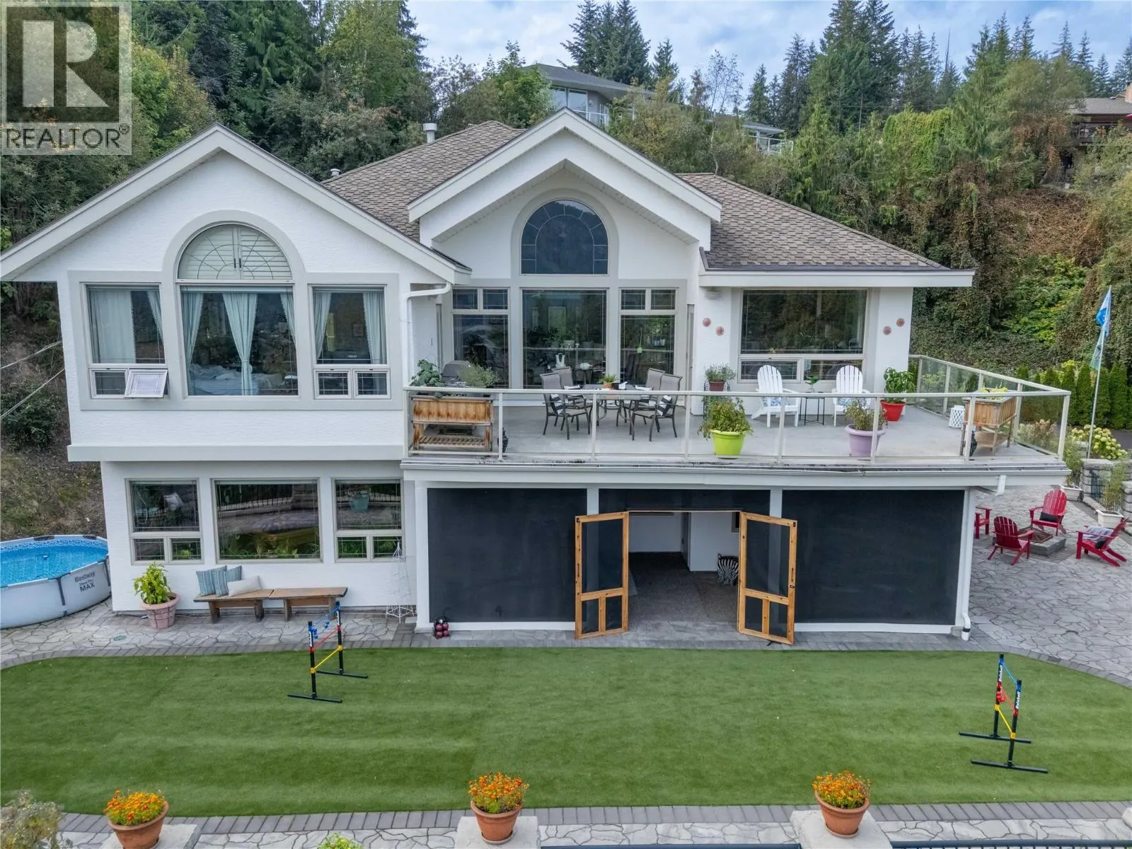 2422 Waverly Drive