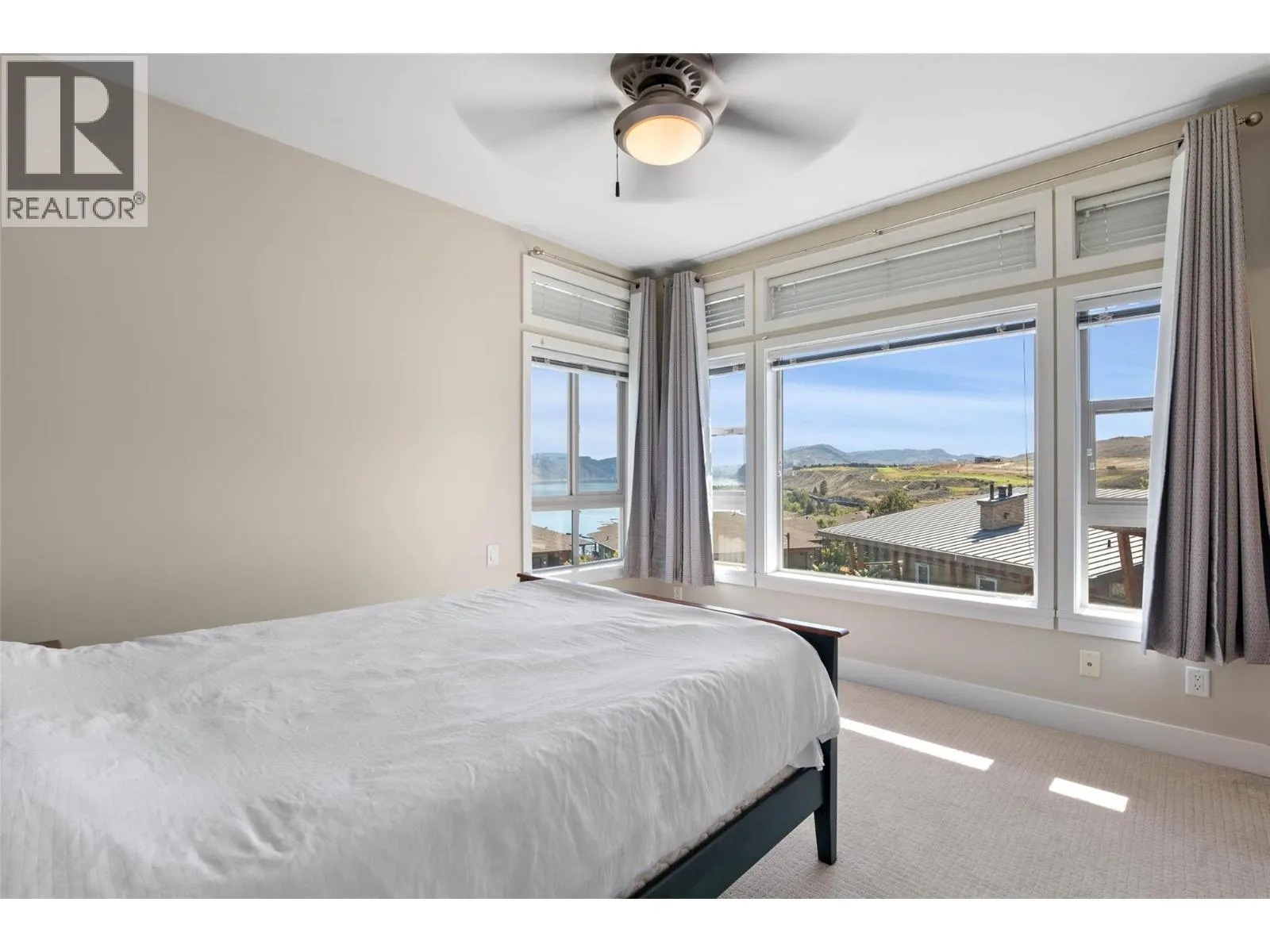 175 Holloway Drive Unit# 49