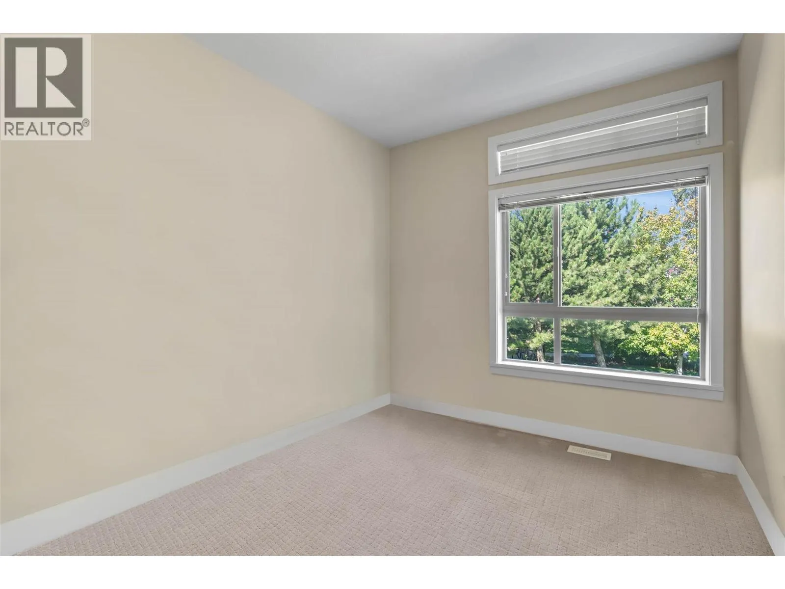 175 Holloway Drive Unit# 49