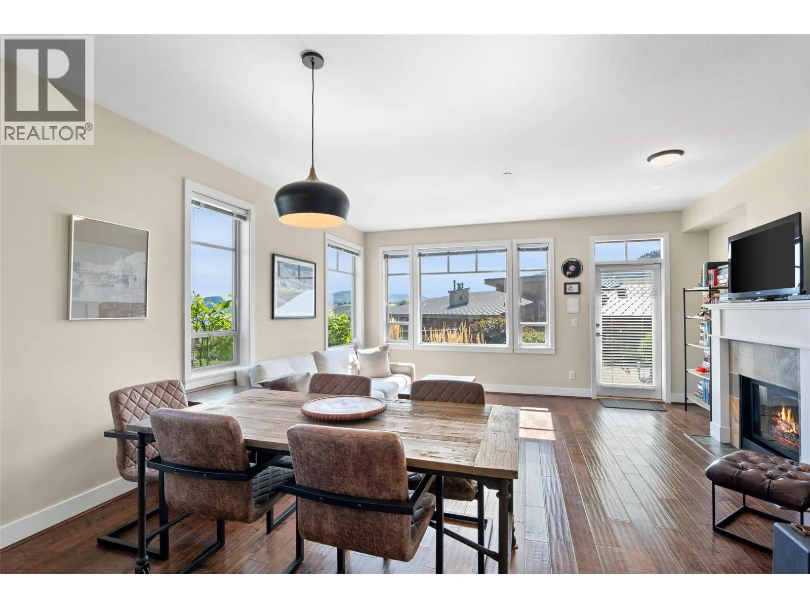 175 Holloway Drive Unit# 49